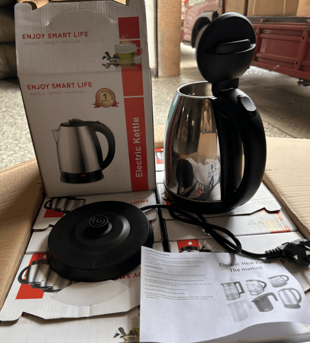 2L 1500W jarra de agua caliente de acero inoxidable — foto 3