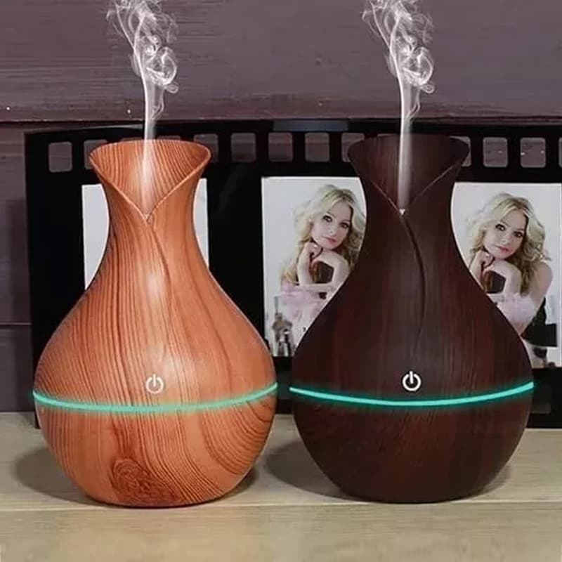Humidificador de aire pequeño color madera oscuro 130ML — foto 2